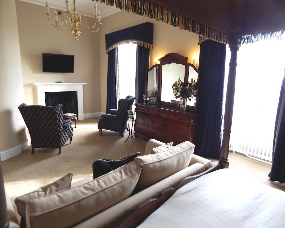 Hotel Tulloch Castle 'a Bespoke Hotel' Dingwall
